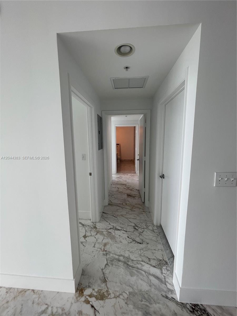 253 NE 2nd Street 2409, Miami, FL 33132 photo 18