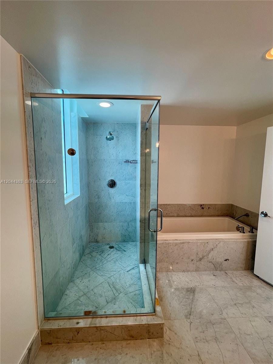 253 NE 2nd Street 2409, Miami, FL 33132 photo 29