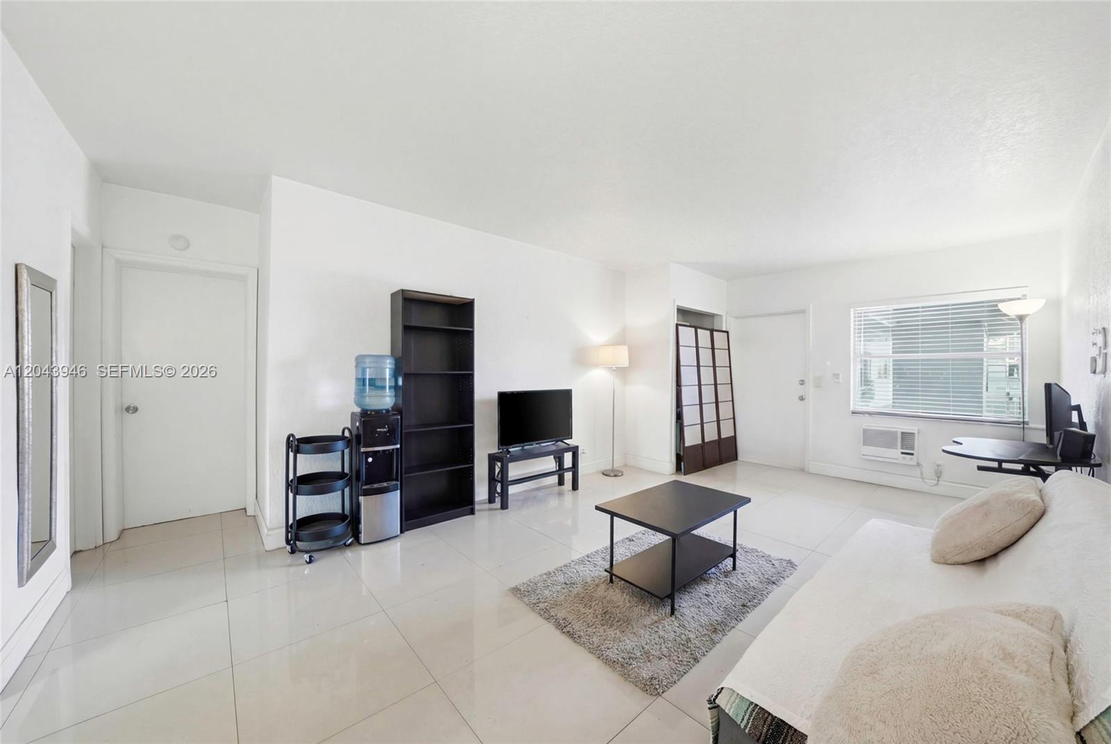 1100 NE 9th Avenue 105, Fort Lauderdale, FL 33304