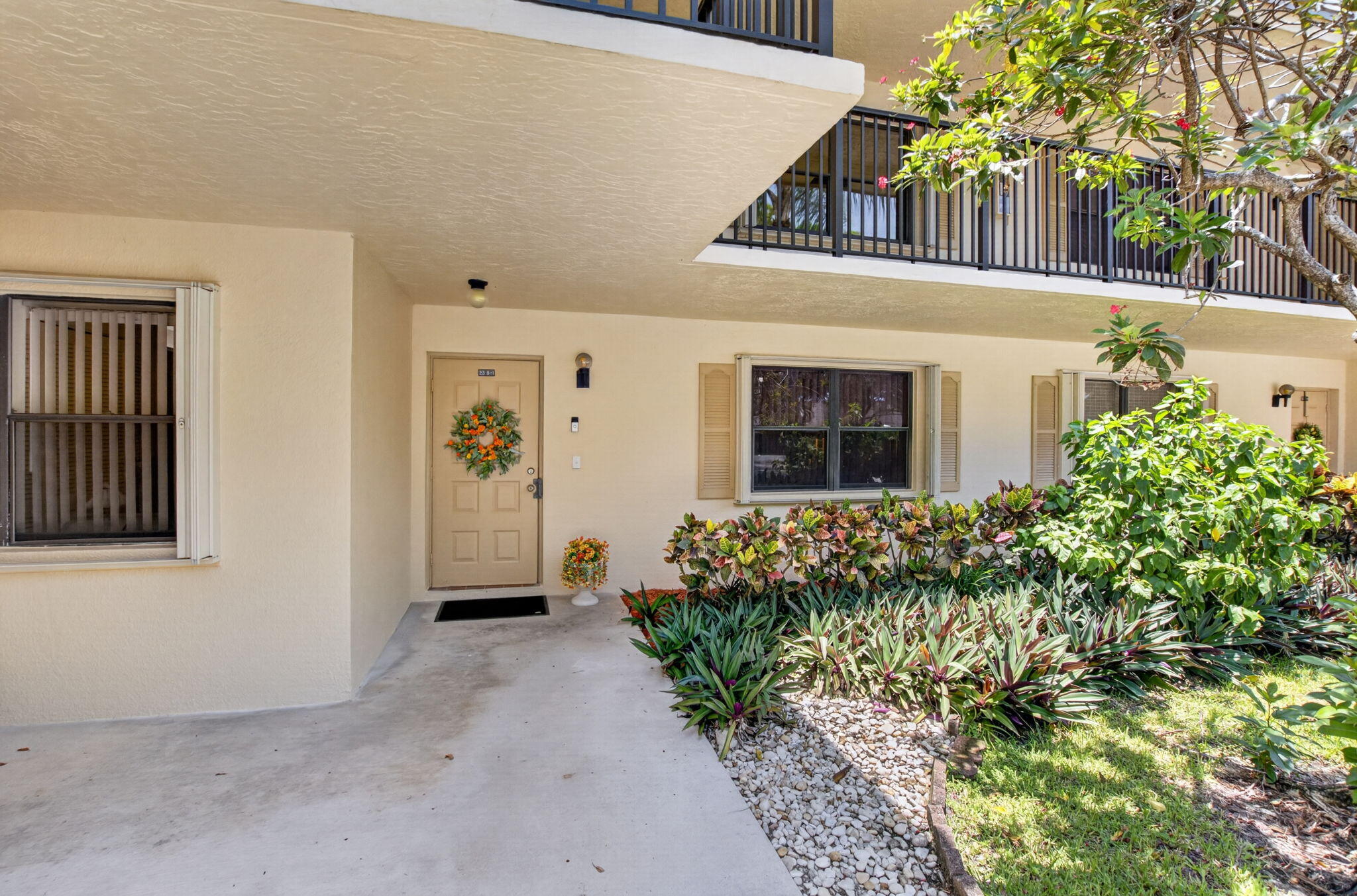 Pending home at 2898 SW 22nd Circle 231b, Delray Beach, FL 33445