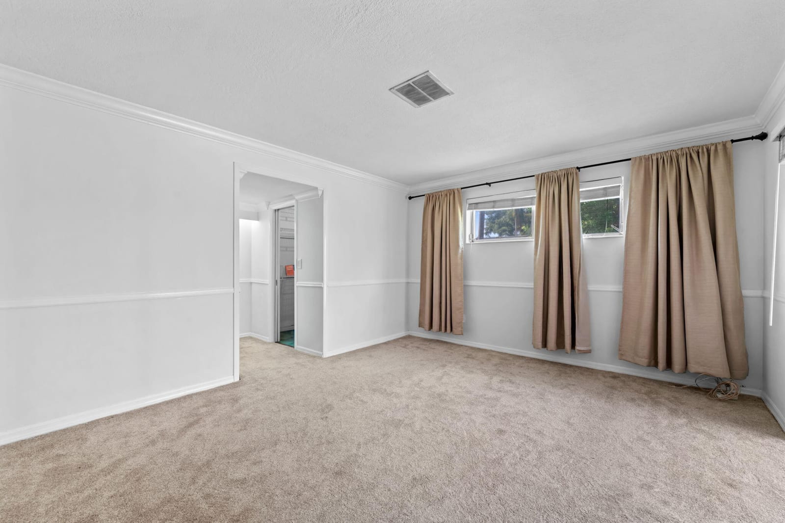 2140 NE 206th Street, Miami, FL 33179 photo 15