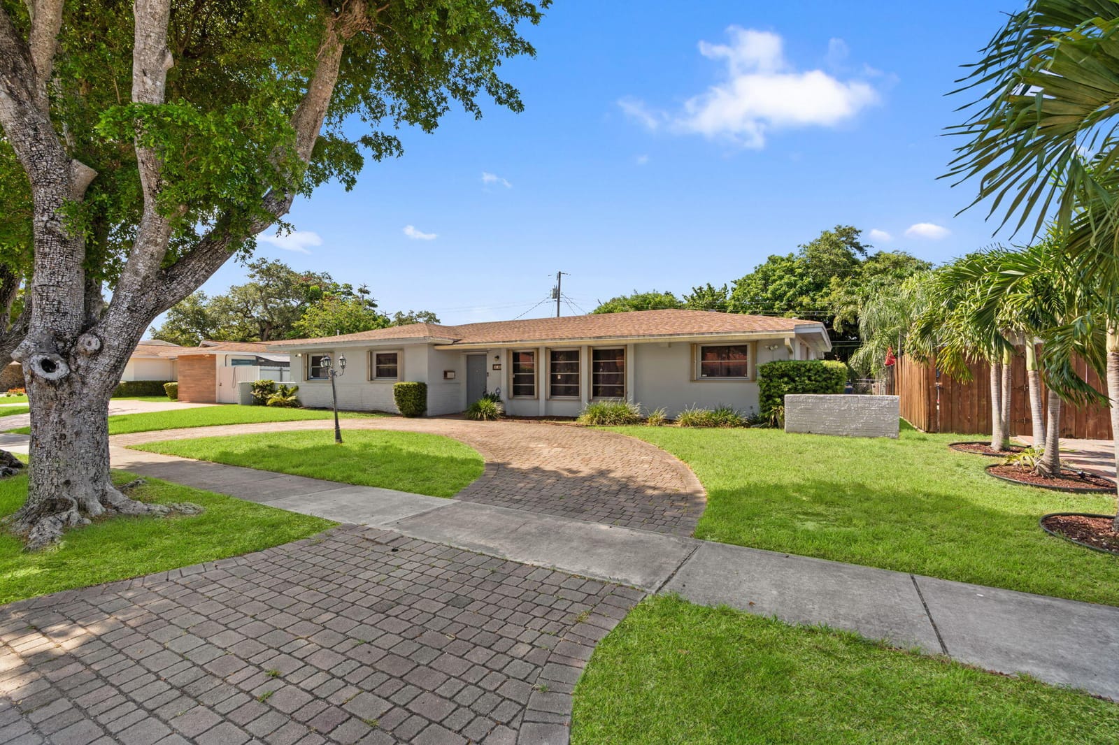 2140 NE 206th Street, Miami, FL 33179 photo 30