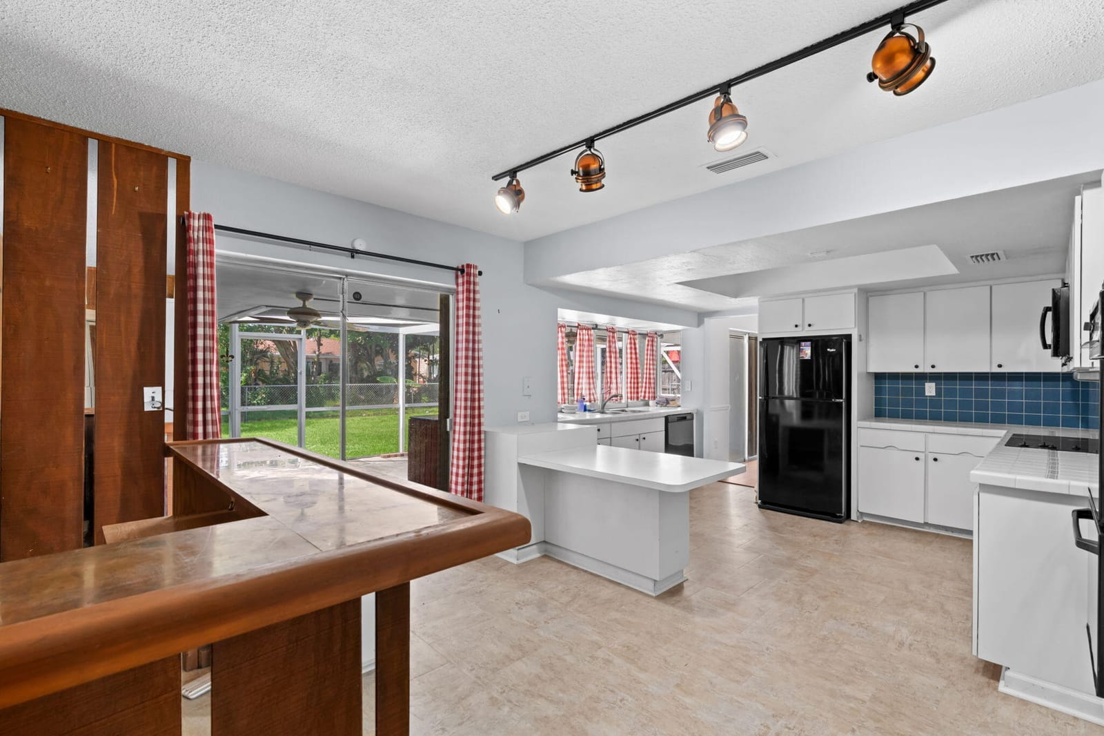 2140 NE 206th Street, Miami, FL 33179 photo 10