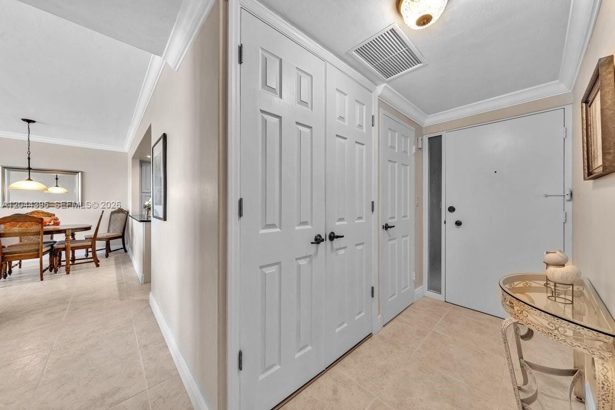 3111 N Ocean Drive 904 — photo 12