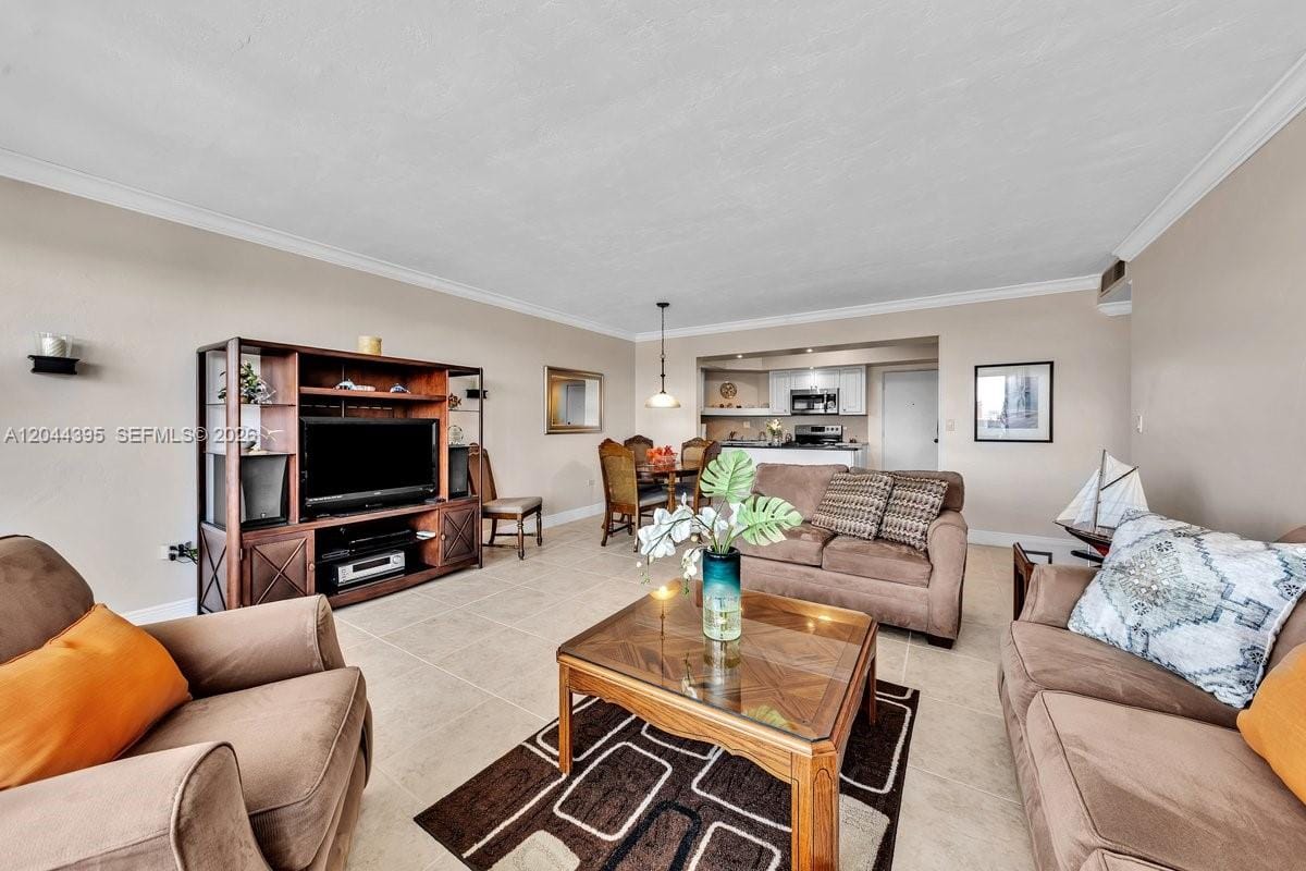 3111 N Ocean Drive 904 — photo 8