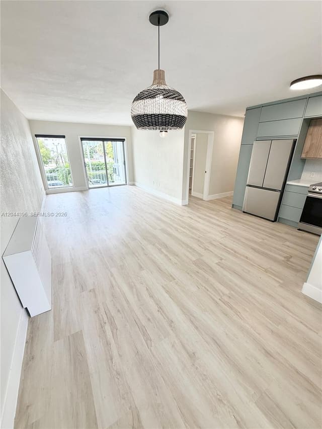 641 Espanola Way 17, Miami Beach, FL 33139