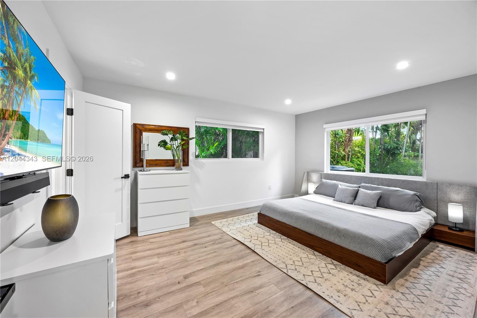 9008 Emerson Avenue — photo 11