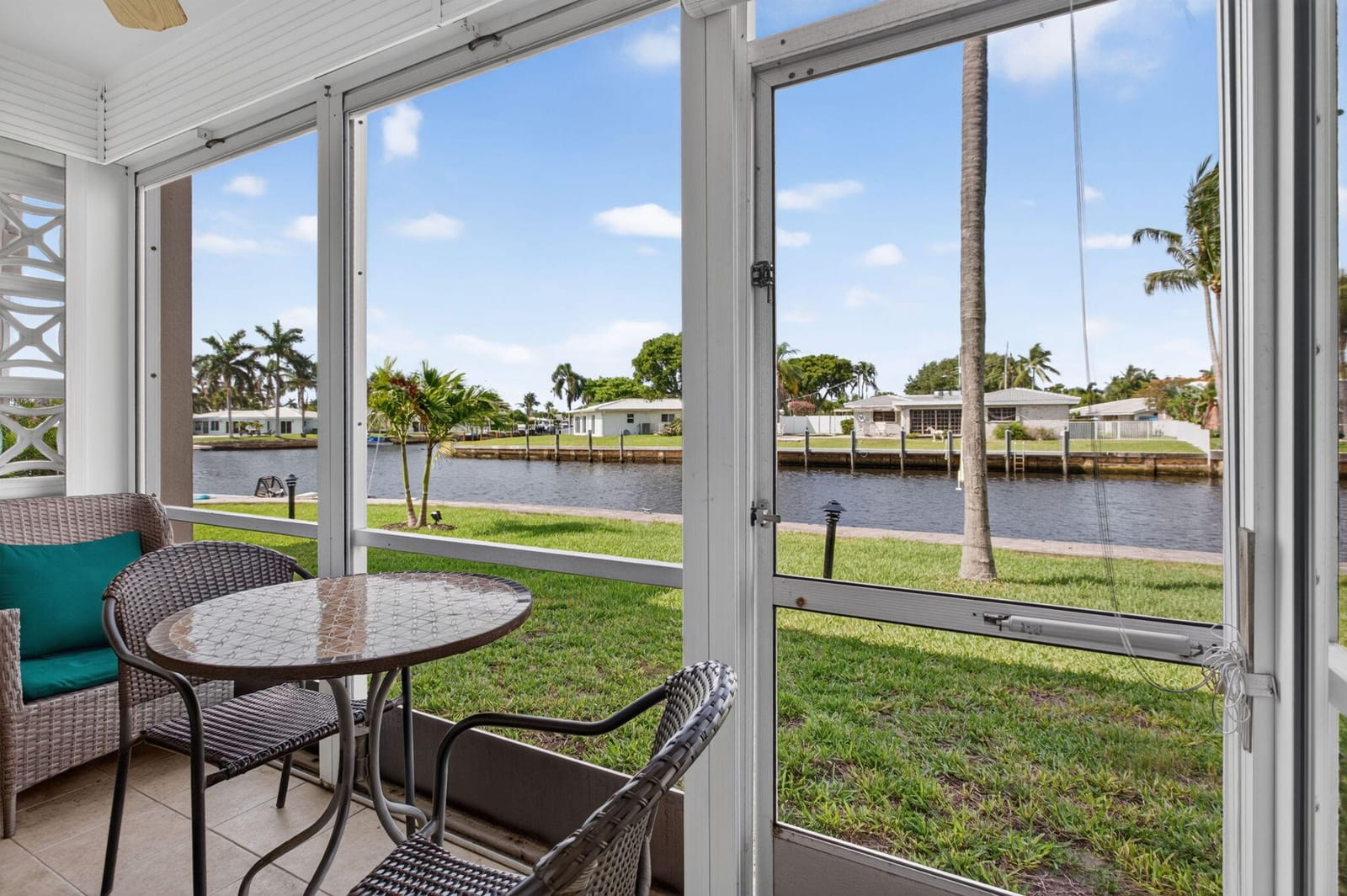 298 SE 6th Avenue 9, Pompano Beach, FL 33060 photo 16
