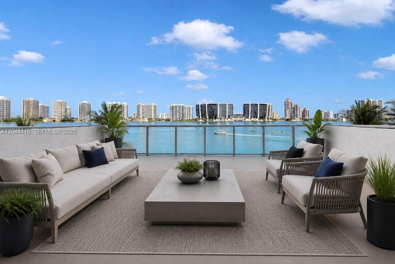 18100 N Bay Road 304, Sunny Isles Beach, FL 33160 - photo 1 of 1