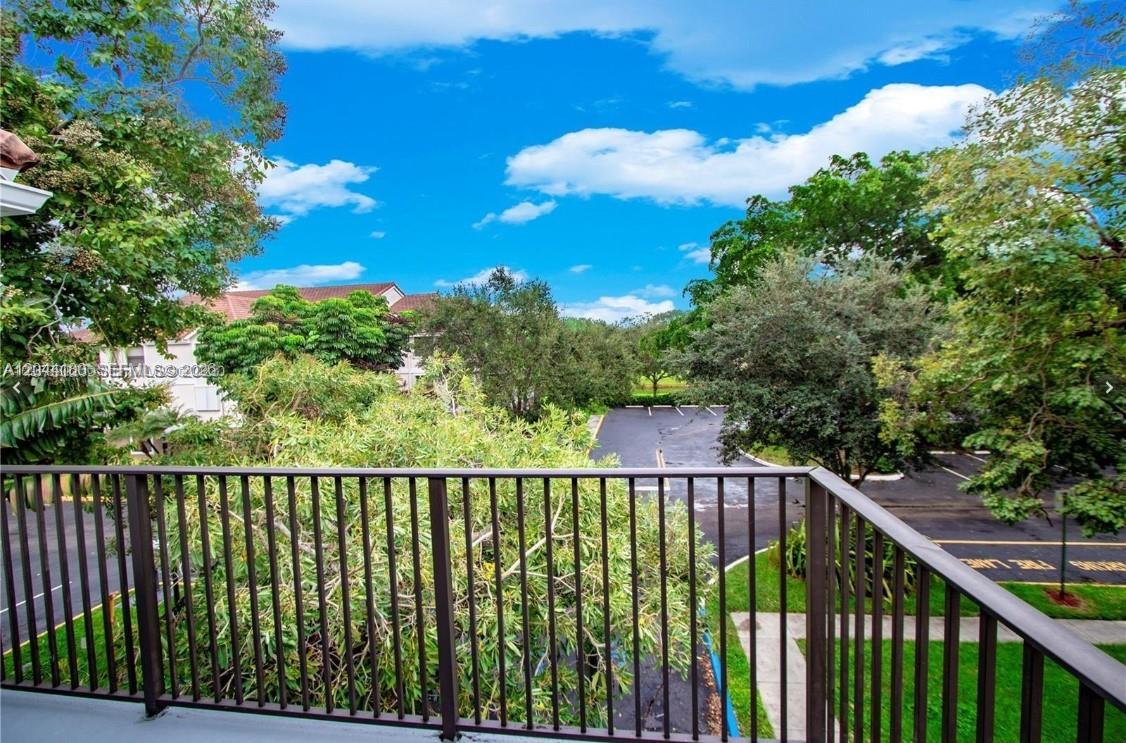 10105 W Sunrise Boulevard 303, Plantation, FL 33322, Plantation