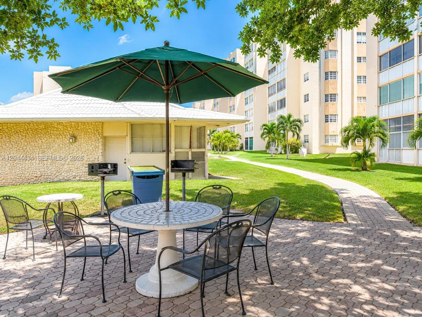 300 NE 12th Avenue 606, Hallandale Beach, FL 33009 photo 9