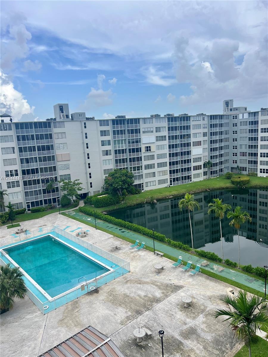 1780 NE 191st Street 7042, Miami, FL 33179