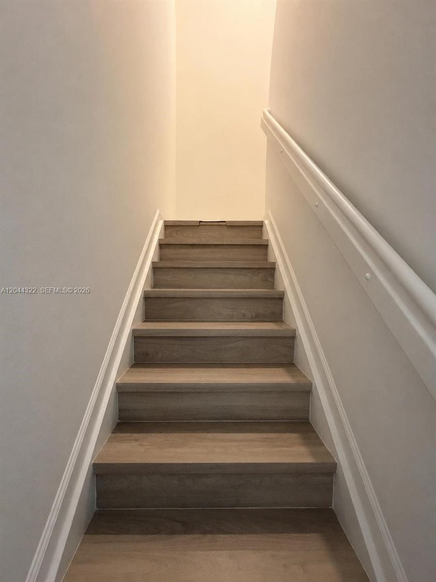 827 SE 18th Street 827 — photo 8