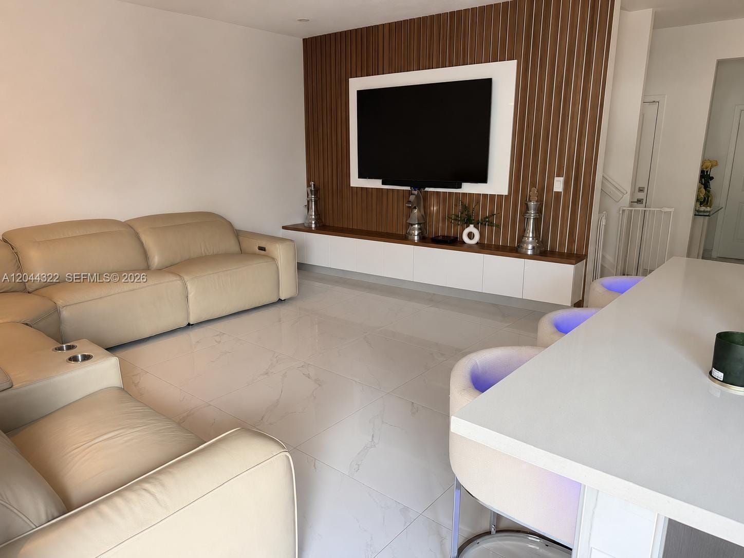 827 SE 18th Street 827 — photo 10