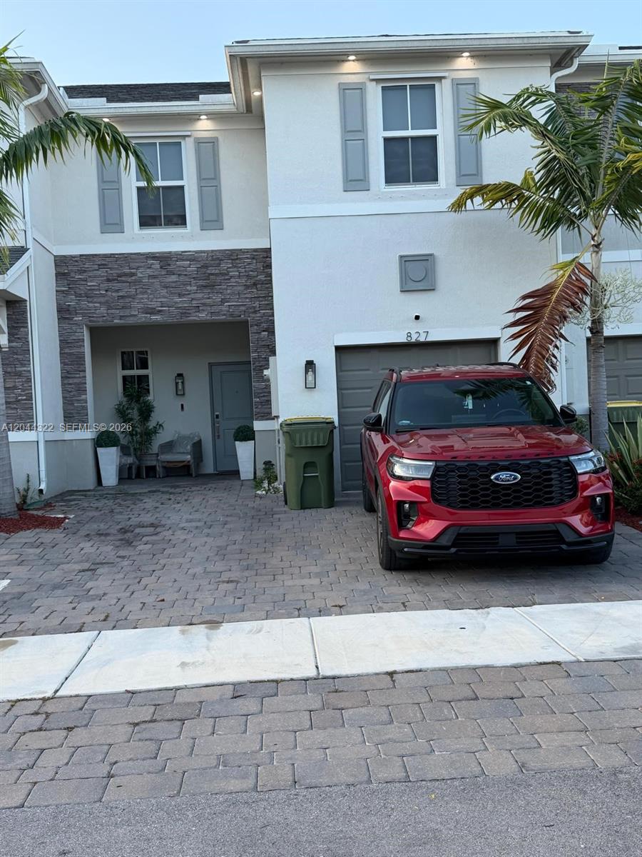 827 SE 18th Street 827, Homestead, FL 33034, Homestead
