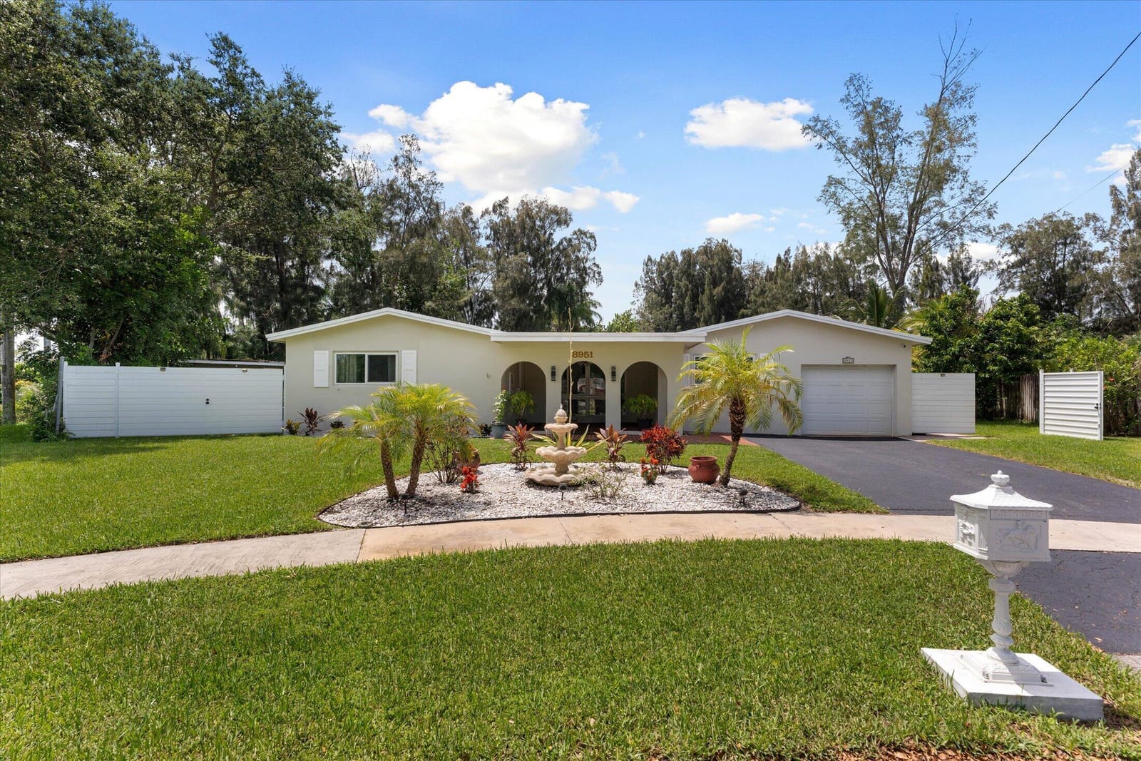 8951 SW 51st Place, Cooper City, FL 33328 photo 6