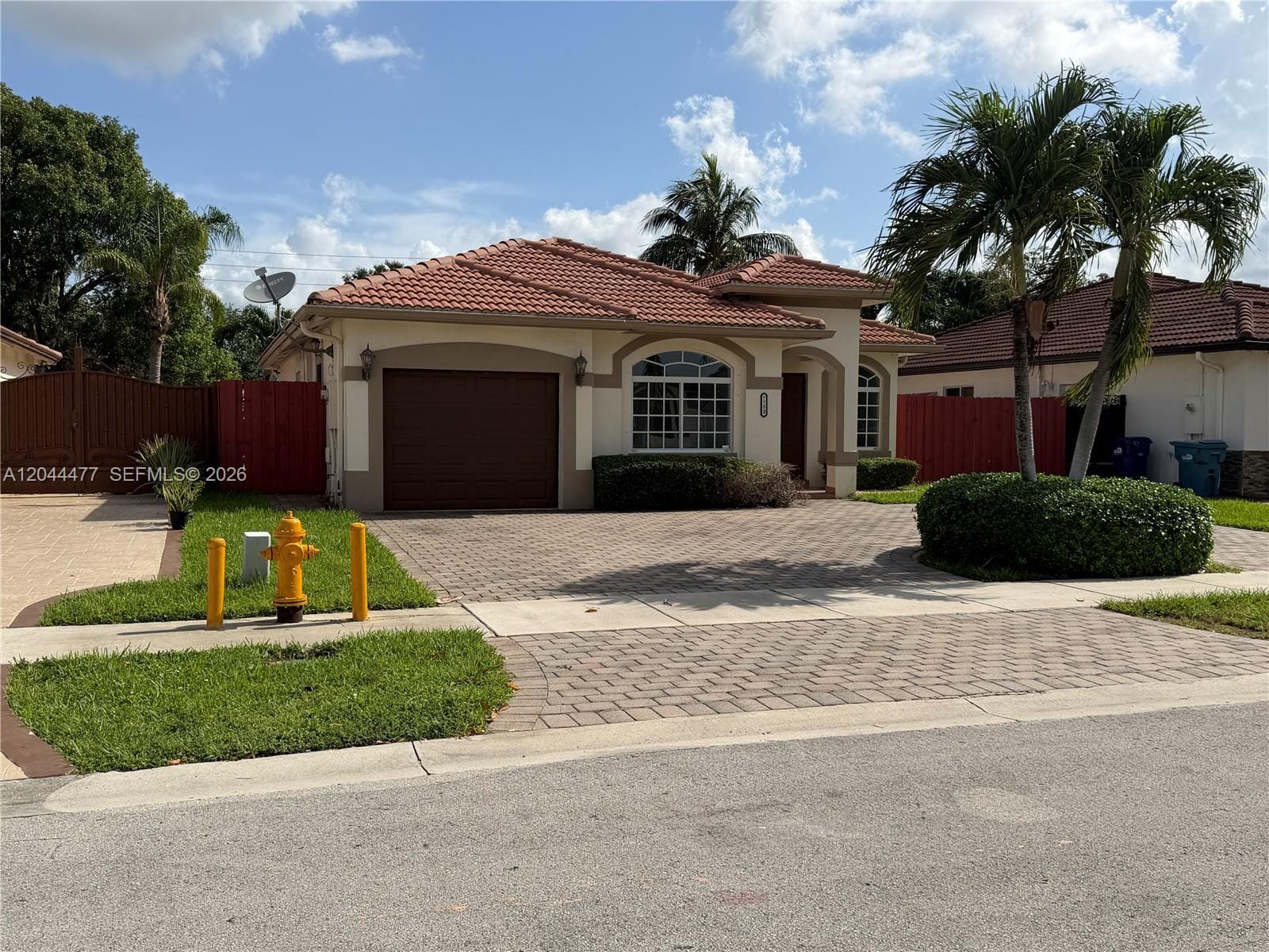 7753 NW 201st Terrace — photo 3