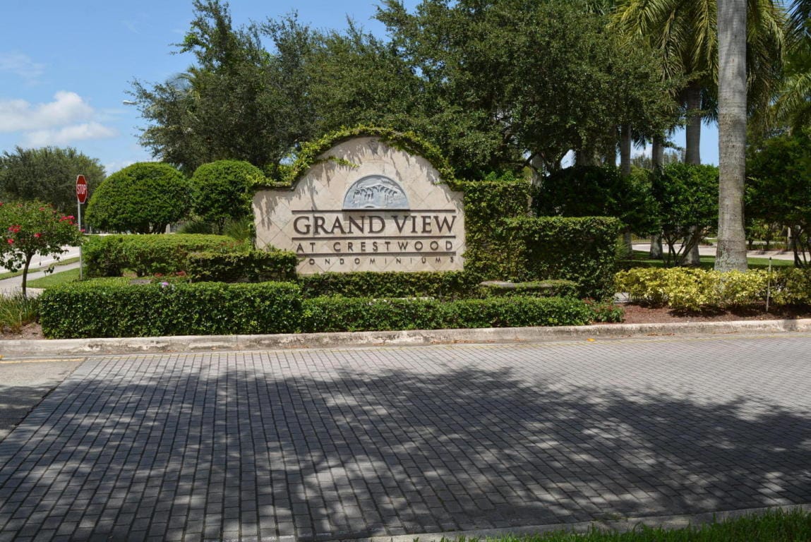 200 N Crestwood Court N 211, Royal Palm Beach, FL 33411 photo 18