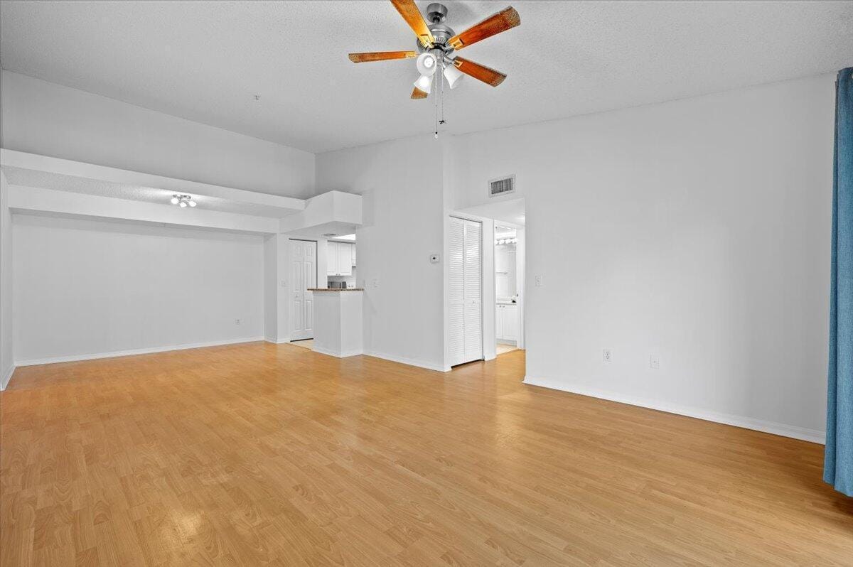 200 N Crestwood Court N 211 — photo 5