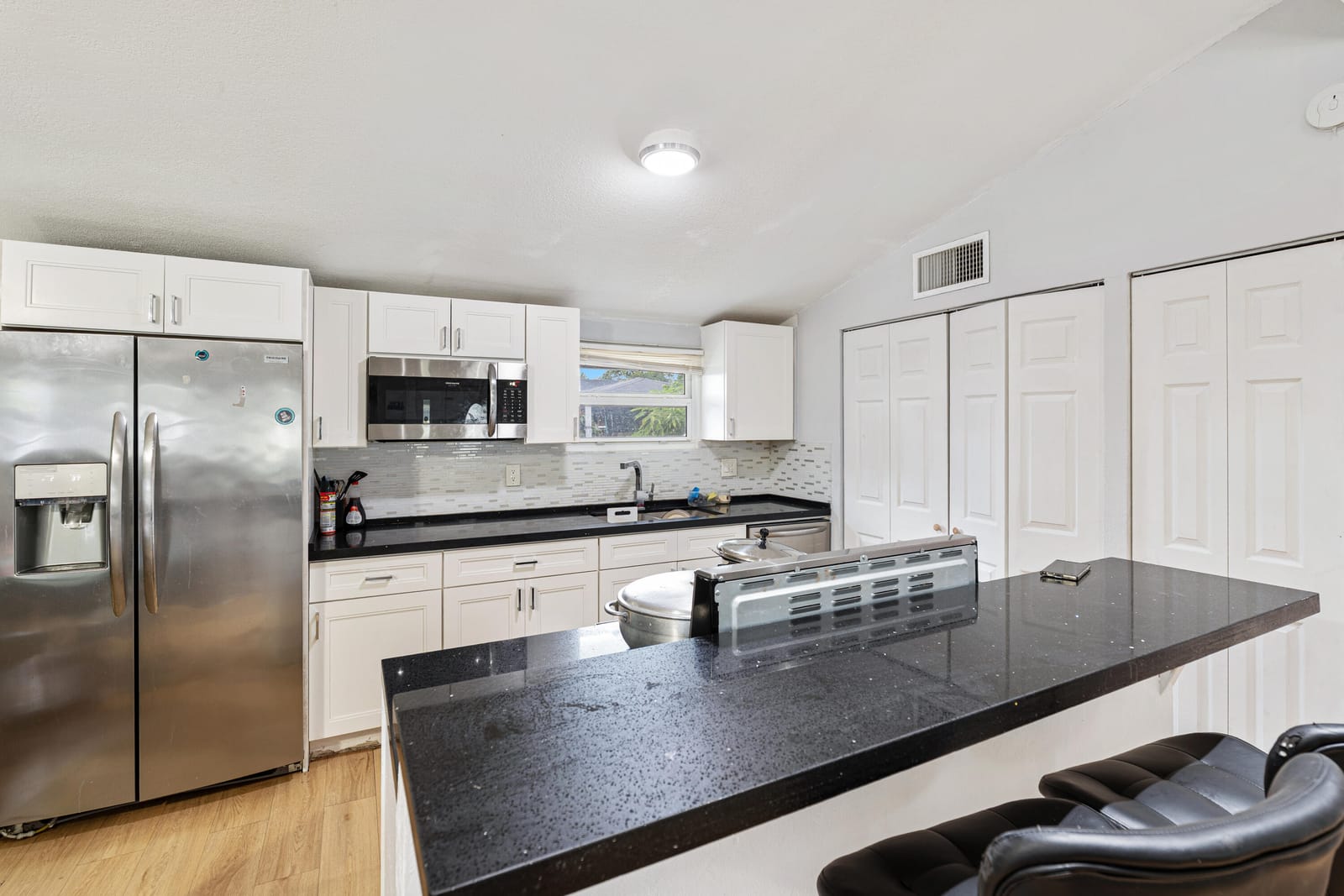 3872 Mackinac Road — photo 4