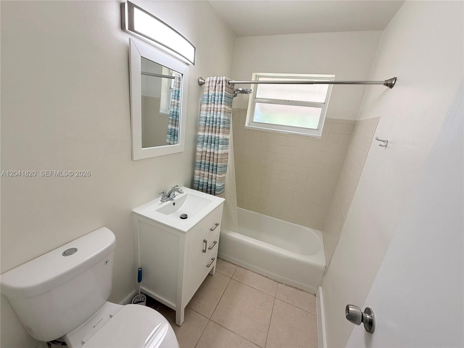 1311 N 69th Avenue — photo 9