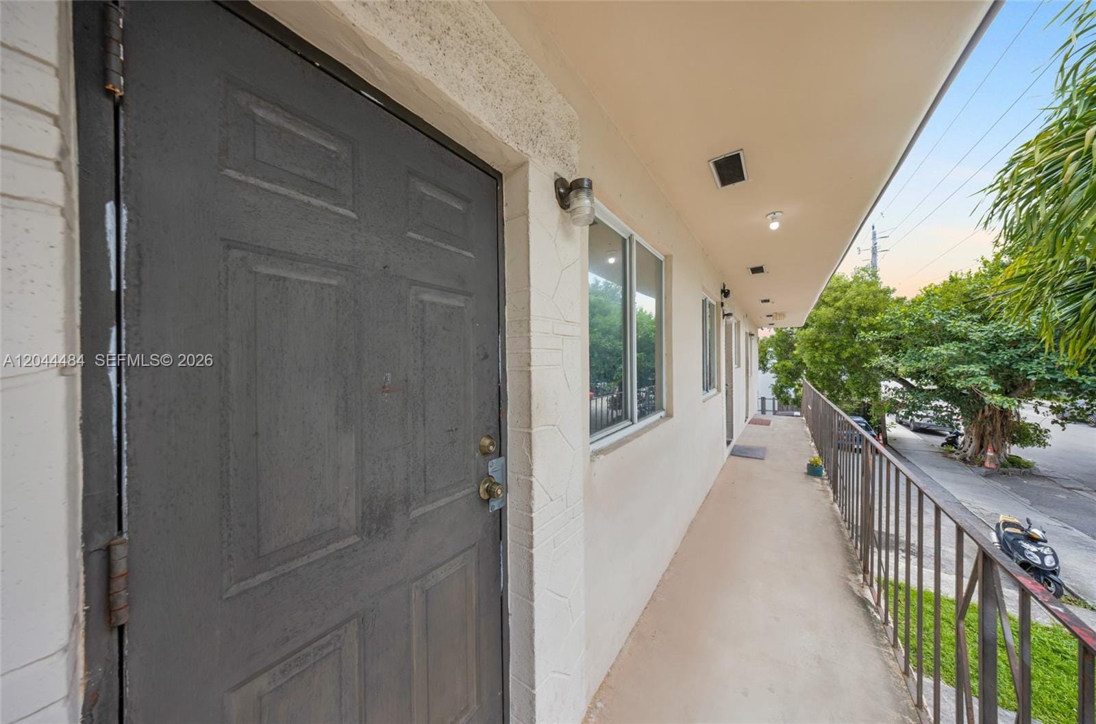 731 SW 5th Street, Miami, FL 33130 photo 12