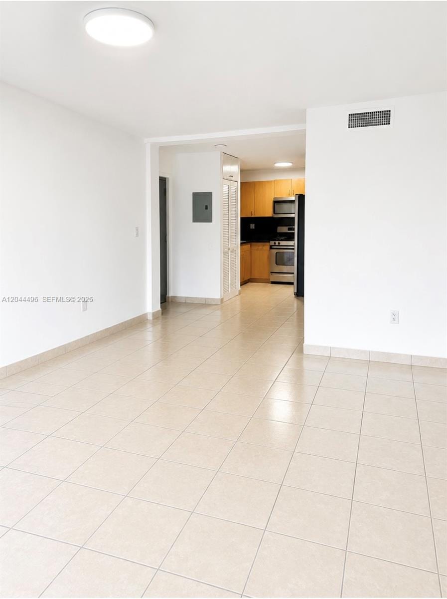16851 NE 35th Avenue 27 — photo 8