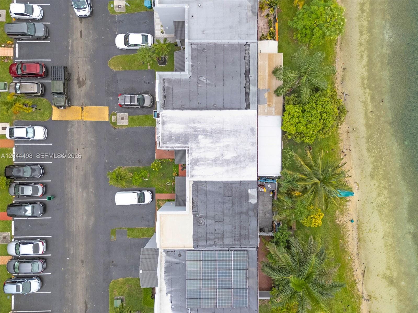 12427 NW 7th Lane, Miami, FL 33182 photo 6