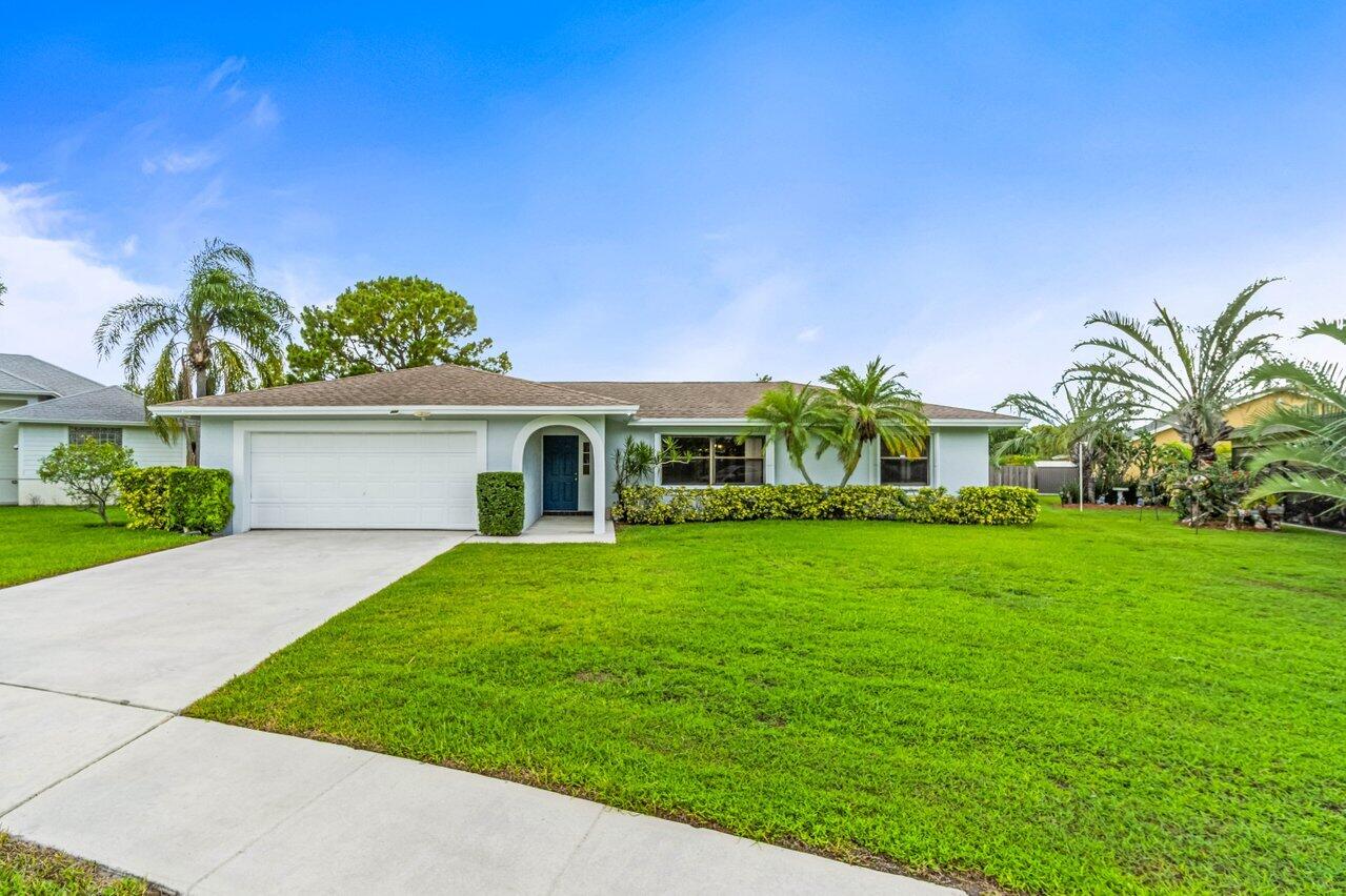 1849 Tulip Lane, Wellington, FL 33414, Wellington