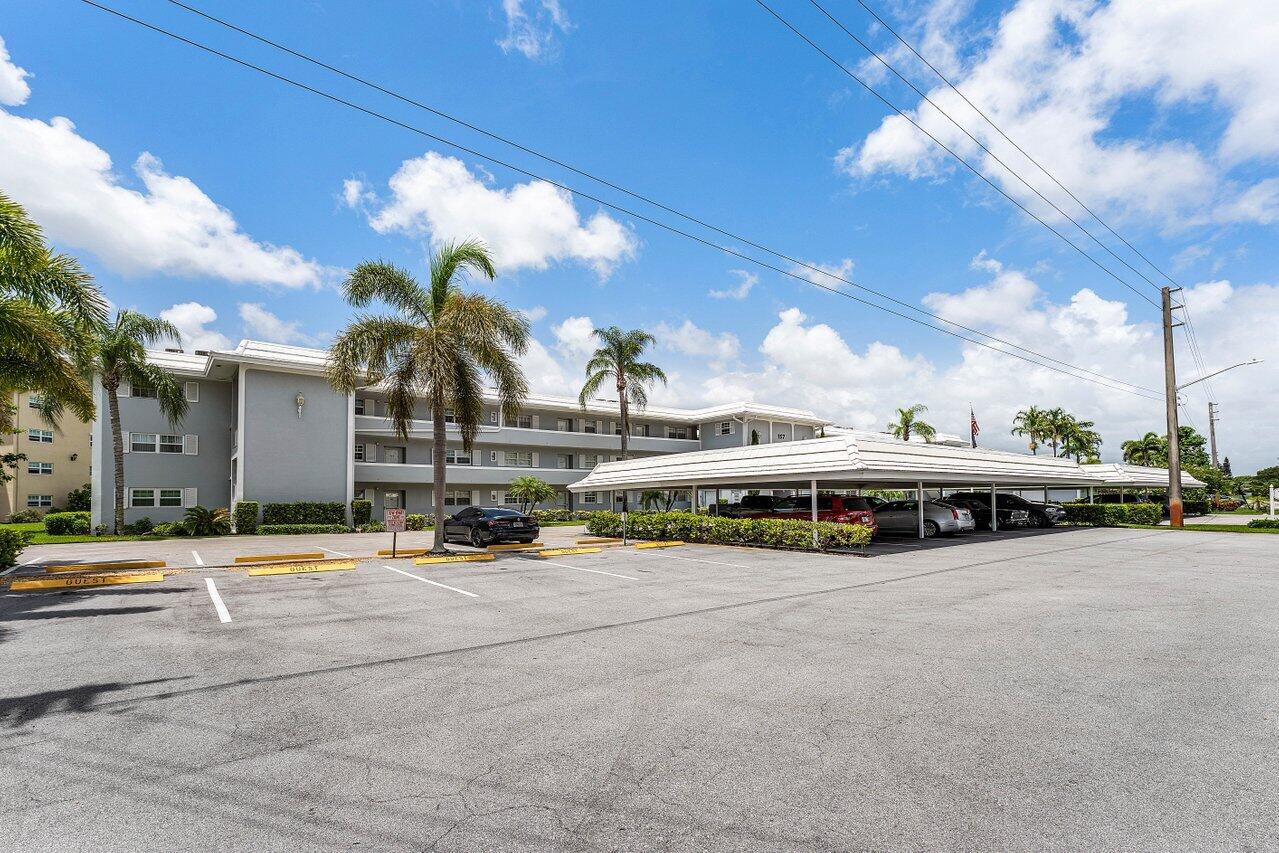 157 Atlantis Boulevard 301, Atlantis, FL 33462, Atlantis