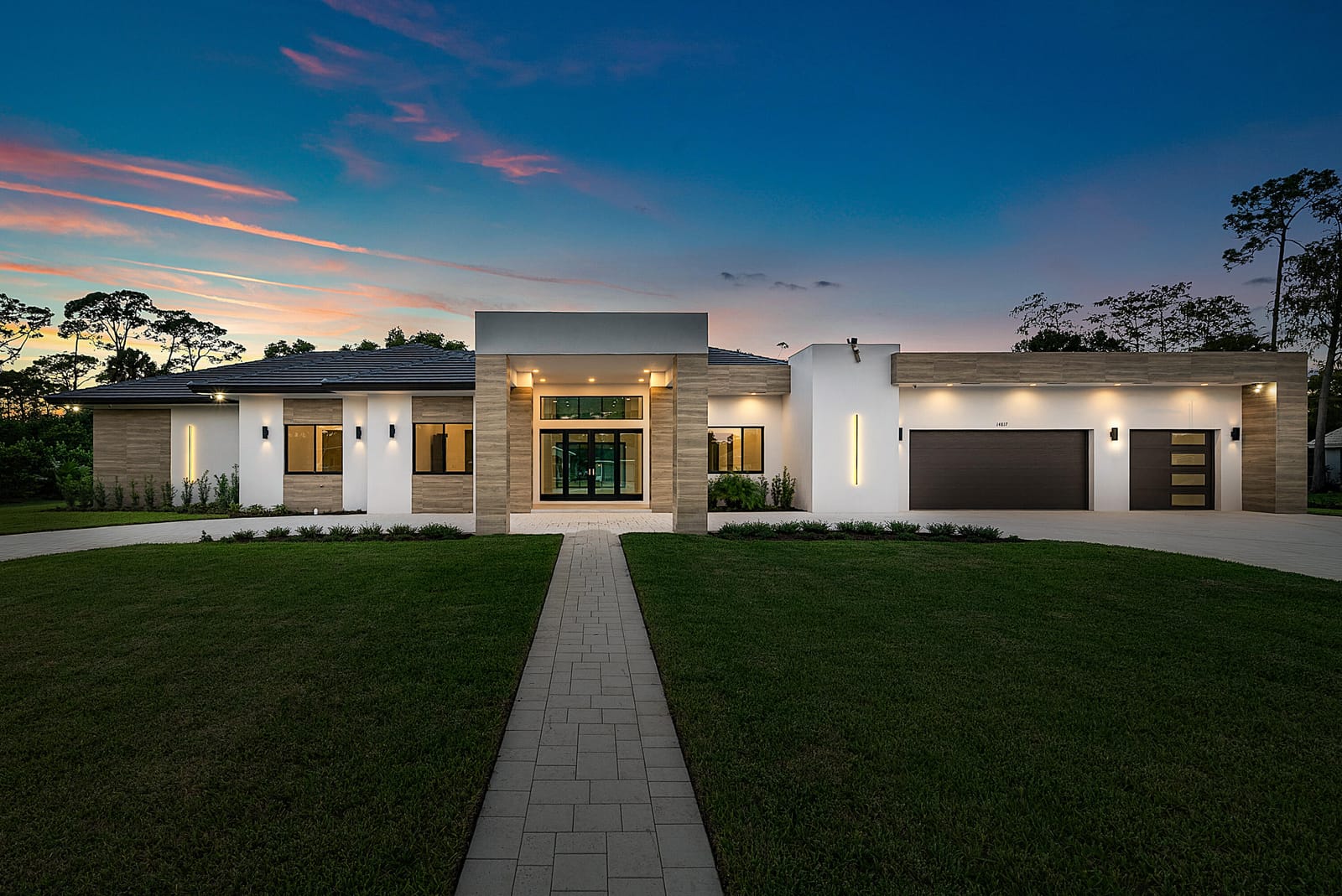 14817 Paddock Drive — photo 2