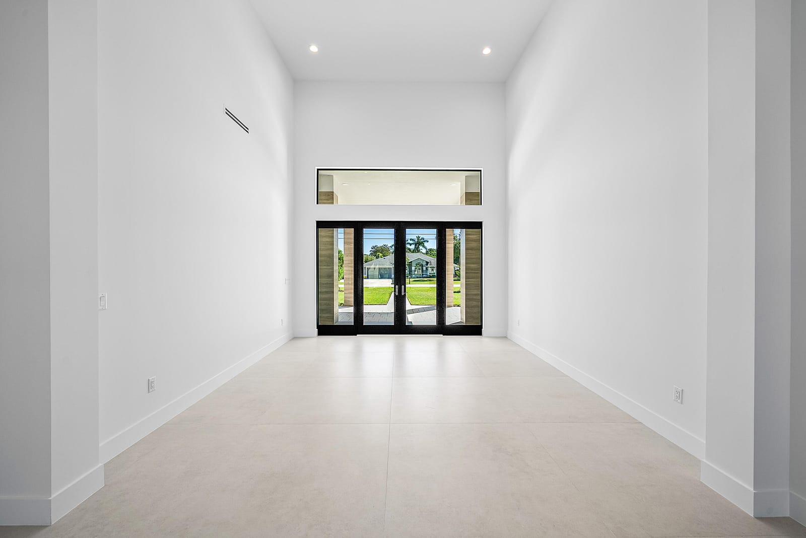 14817 Paddock Drive — photo 11