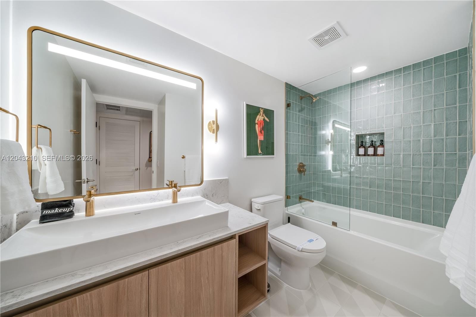159 NE 6th Street 4212, Miami, FL 33132 photo 14