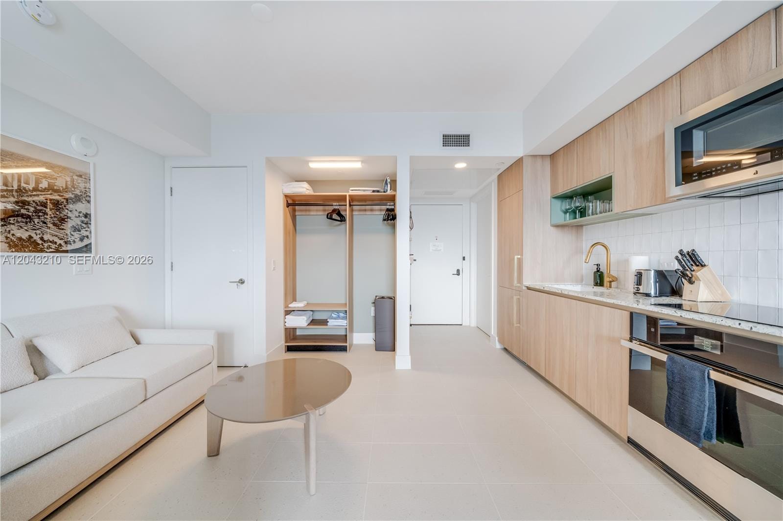 159 NE 6th Street 4212, Miami, FL 33132 photo 10