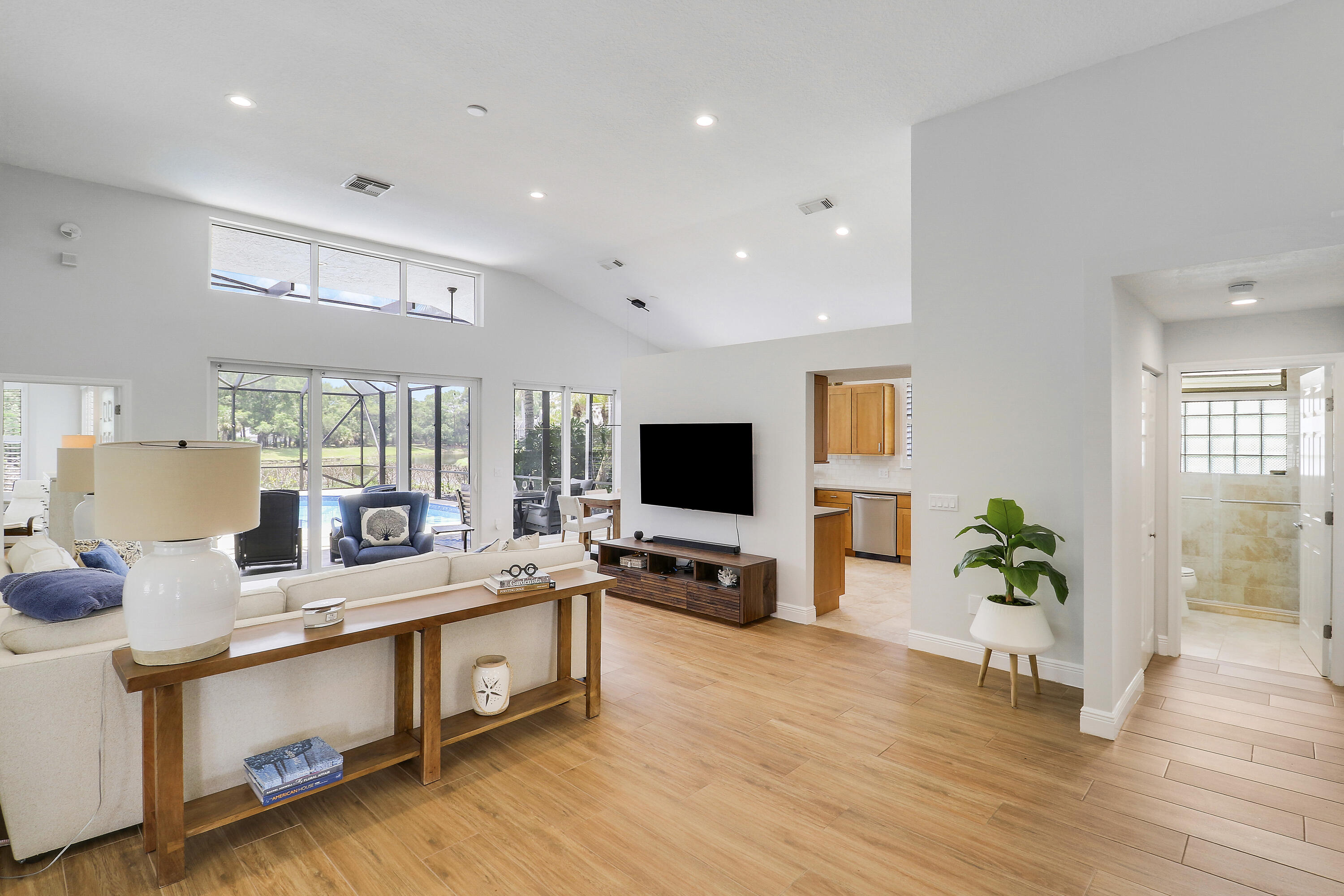7226 Marsh Terrace — photo 9