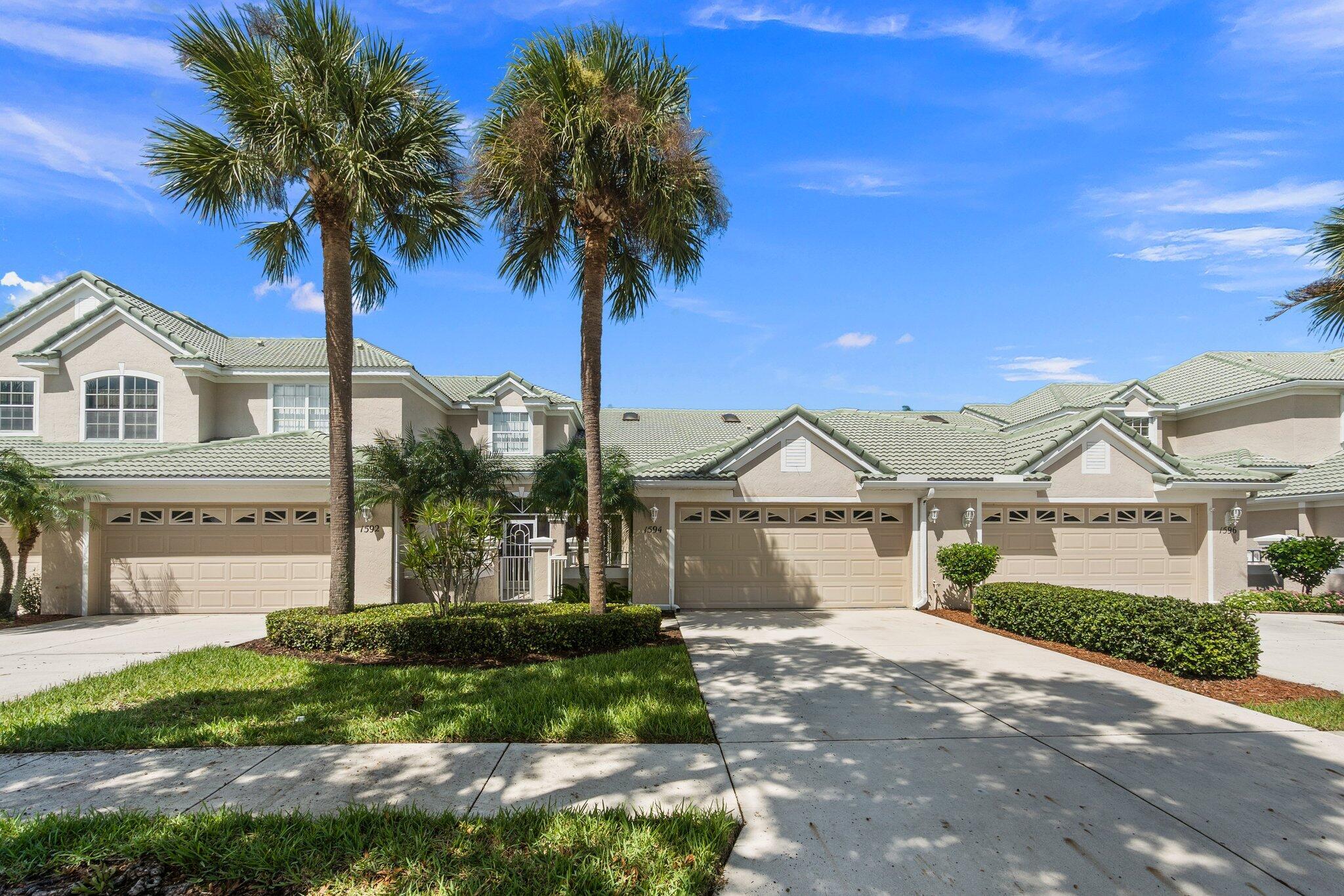 1594 SW Harbour Isles Circle, Port St. Lucie, FL 34986