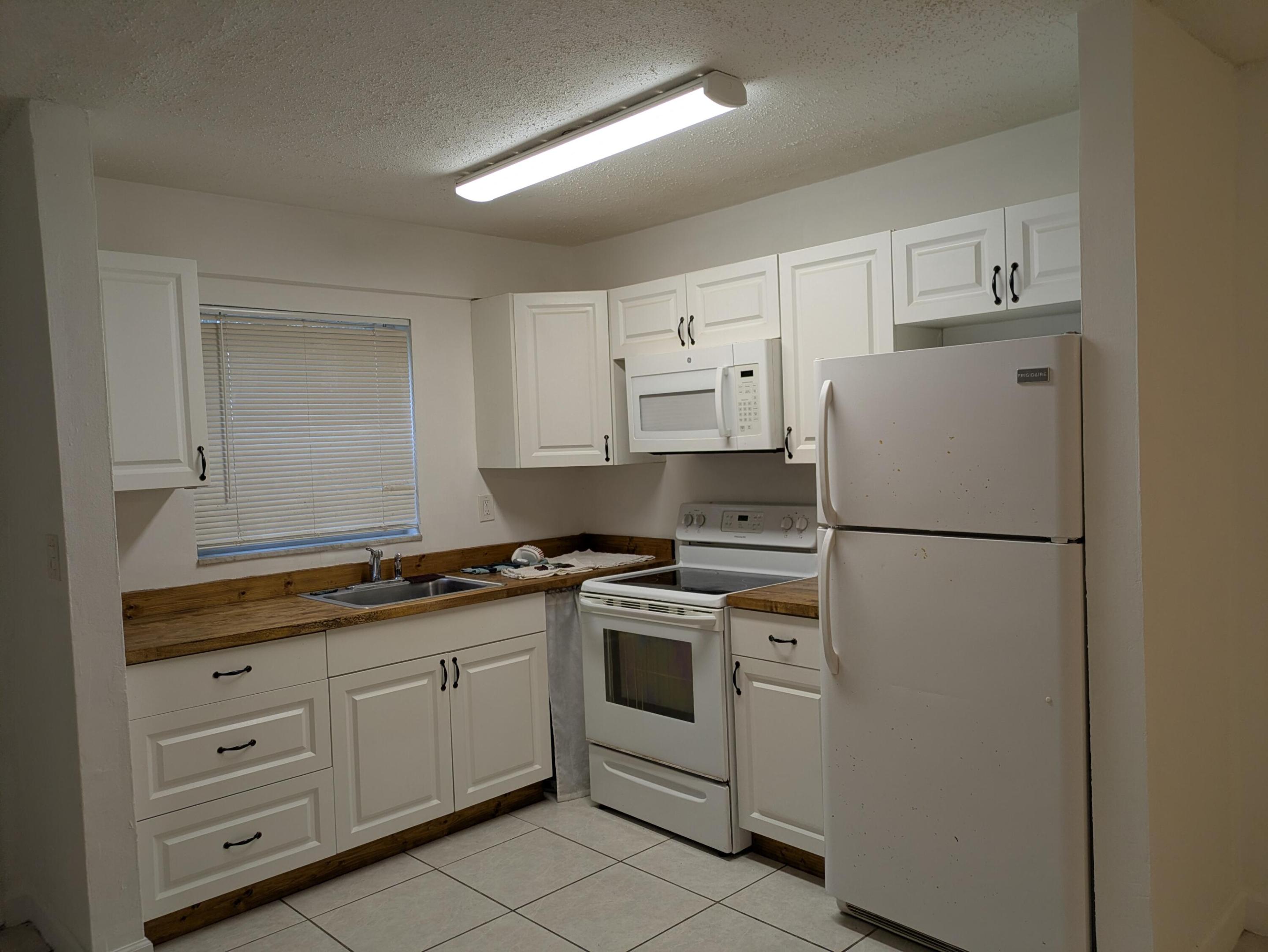 3502 Riverside Drive 3, Coral Springs, FL 33065, Coral Springs