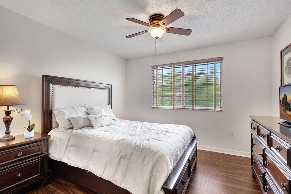 1400 S Crestwood Court S 1407 — photo 11