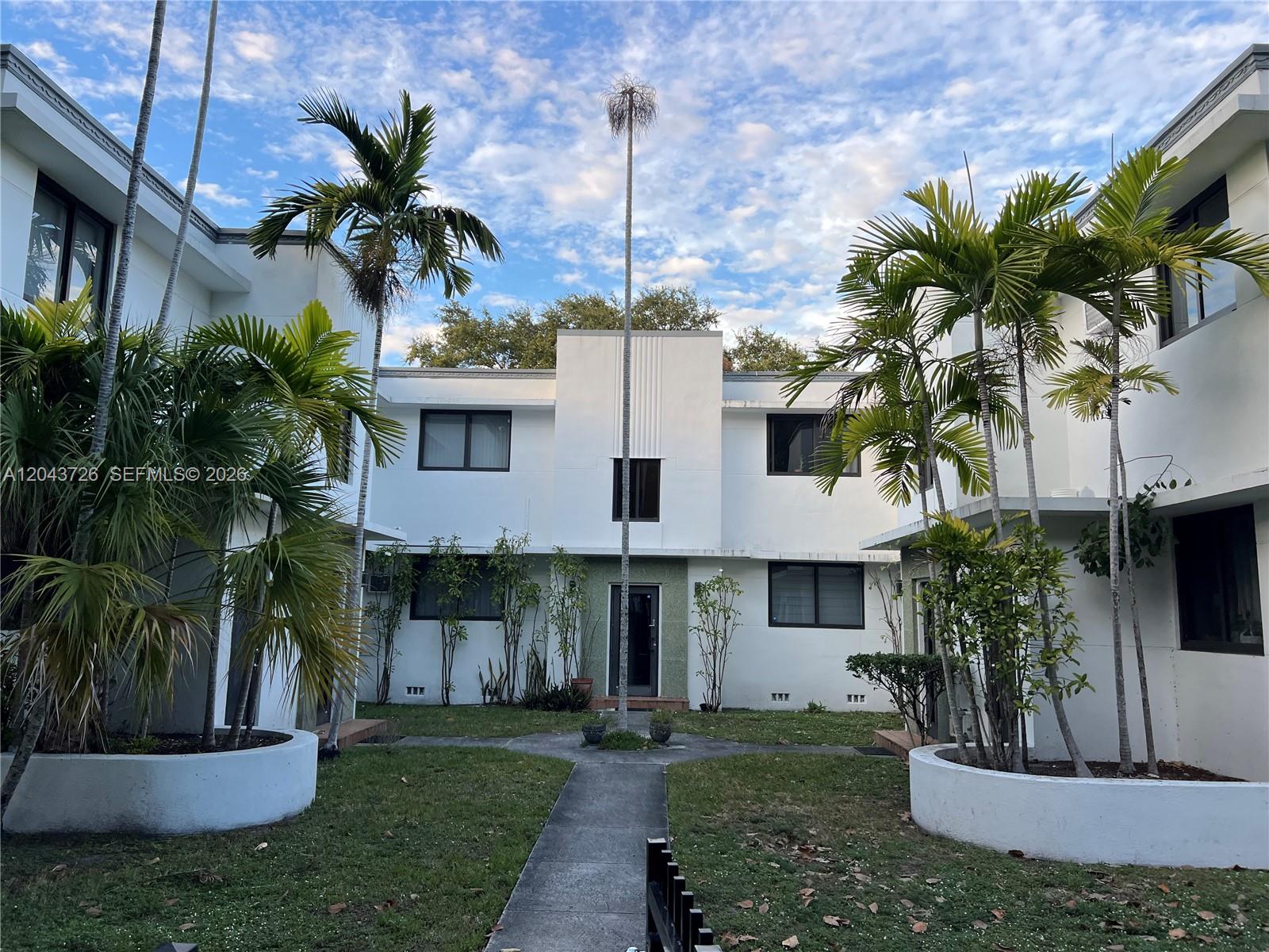 1895 SW 22nd 7, Miami, FL 33145, Miami