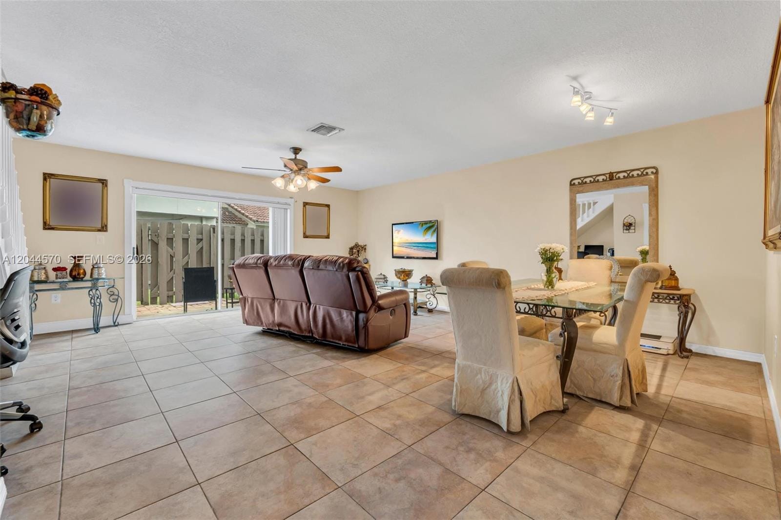 10857 NW 8th Street, Pembroke Pines, FL 33026 photo 18