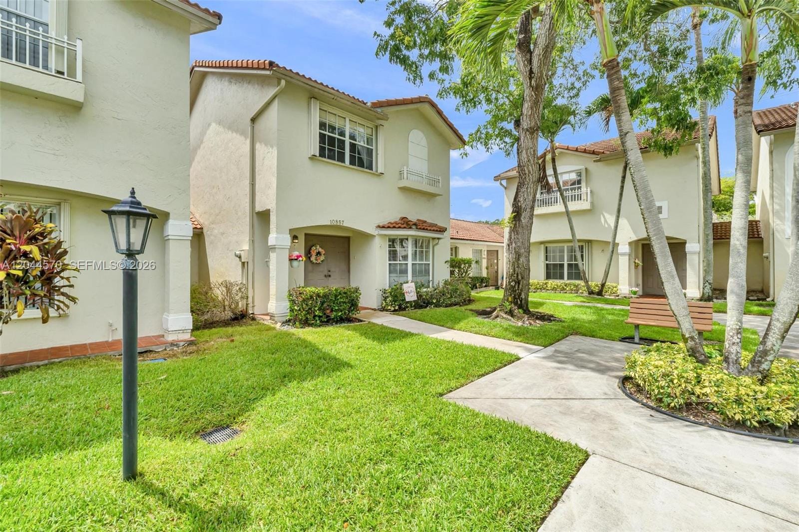 10857 NW 8th Street, Pembroke Pines, FL 33026 photo 5