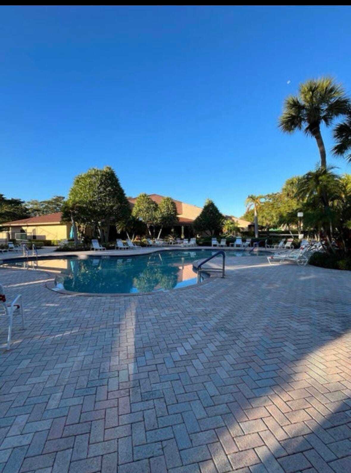 600 Egret Circle 7305 — photo 2