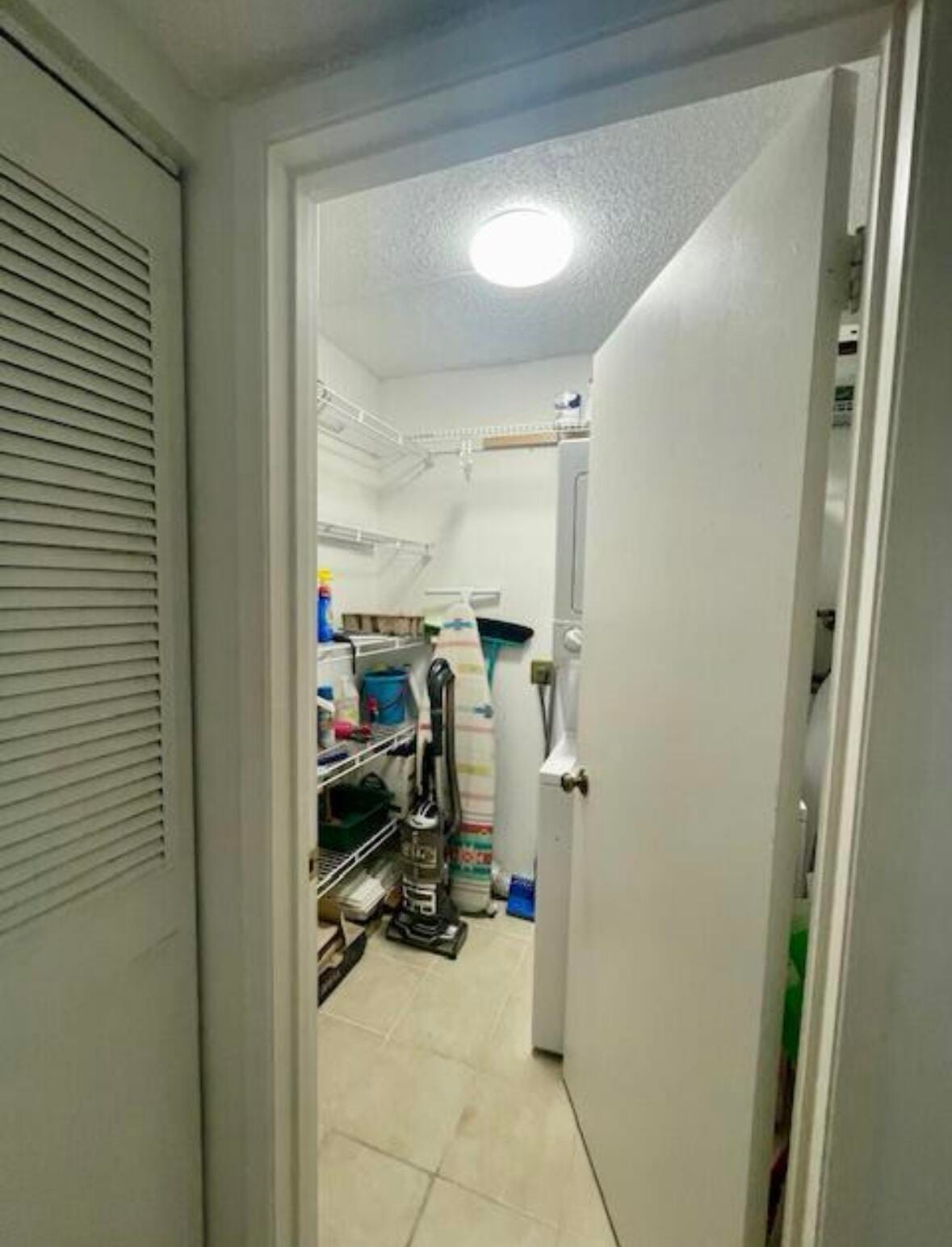 600 Egret Circle 7305 — photo 7