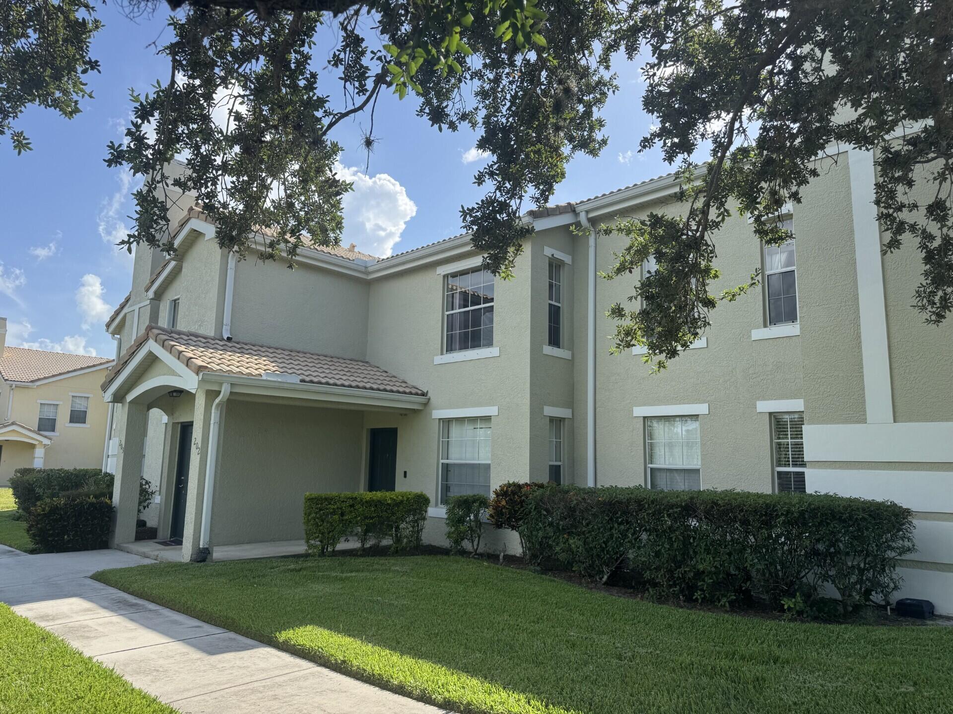 122 SW Peacock Boulevard 12-202, Port St. Lucie, FL 34986, Port St Lucie