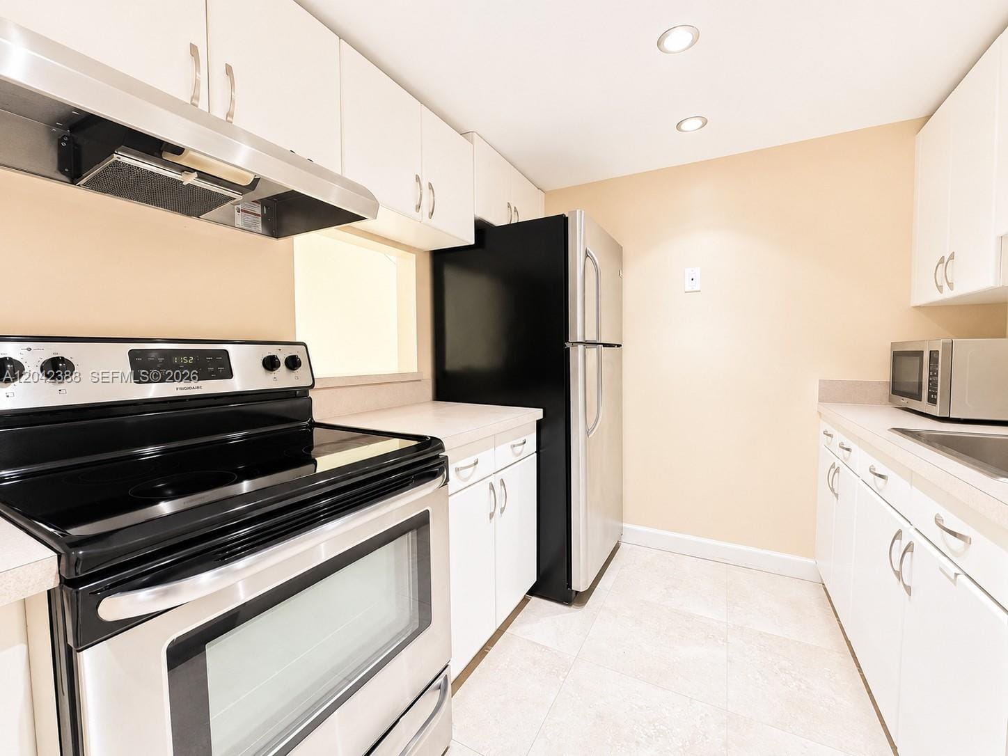 14421 N Kendall Drive 403m — photo 3