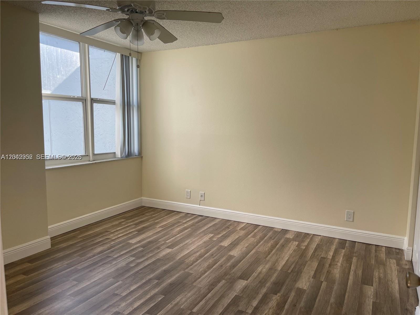 9401 Evergreen Place 103 — photo 5