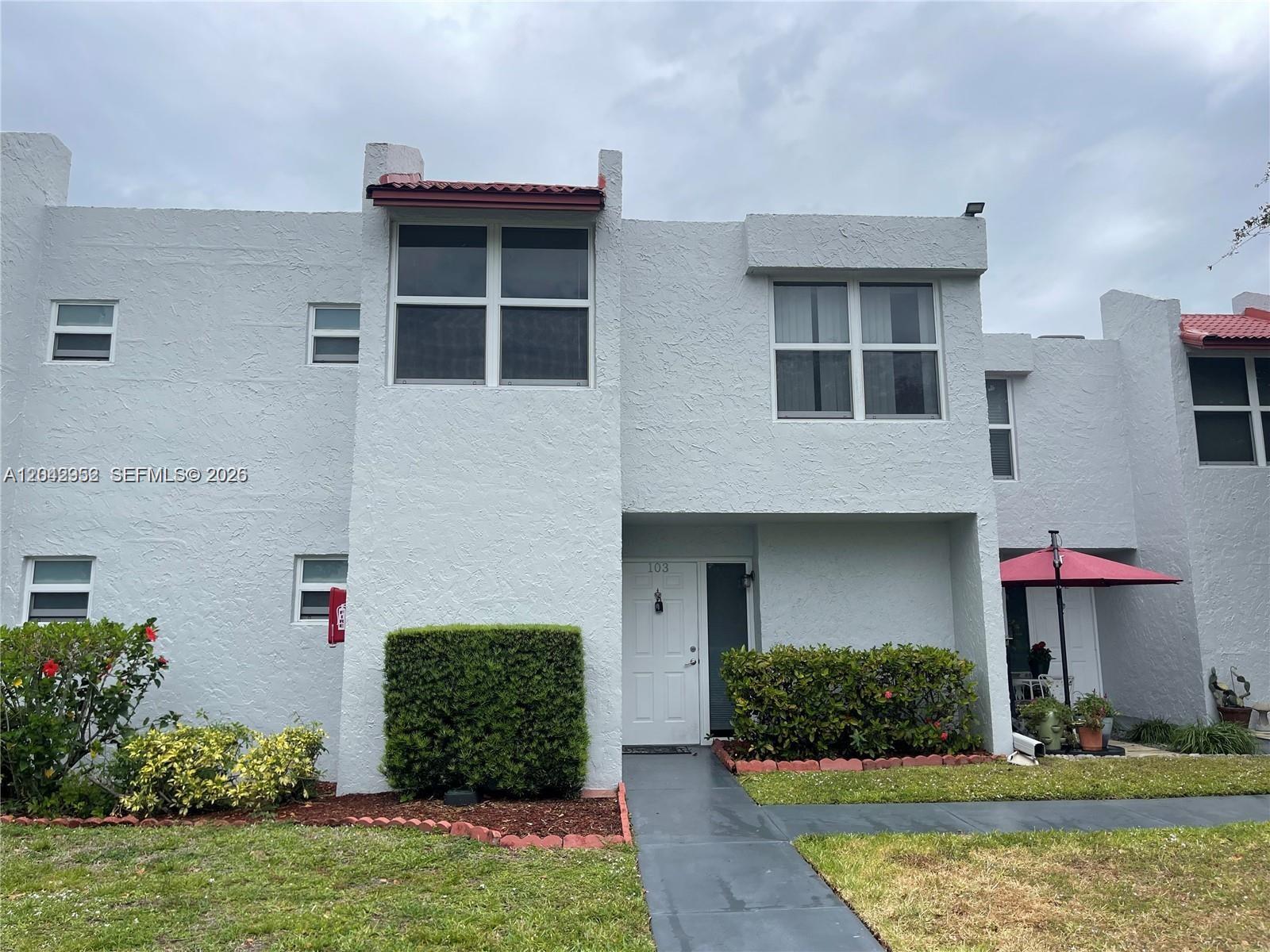 9401 Evergreen Place 103, Davie, FL 33324, Davie