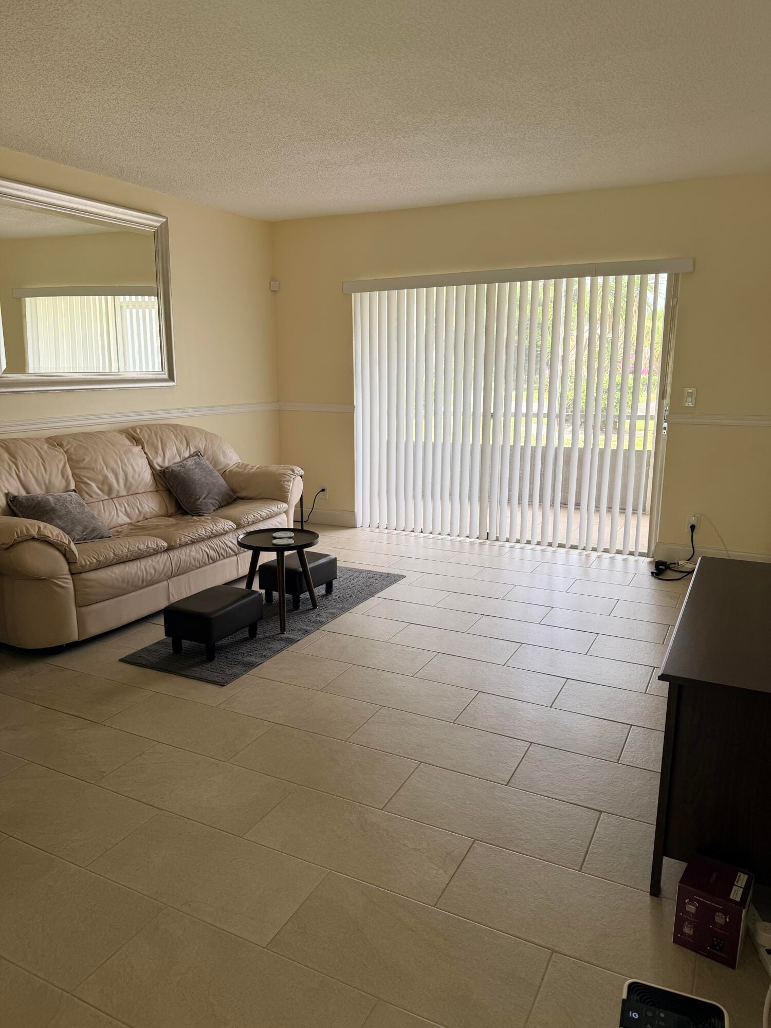 1630 Embassy Drive 104 — photo 5