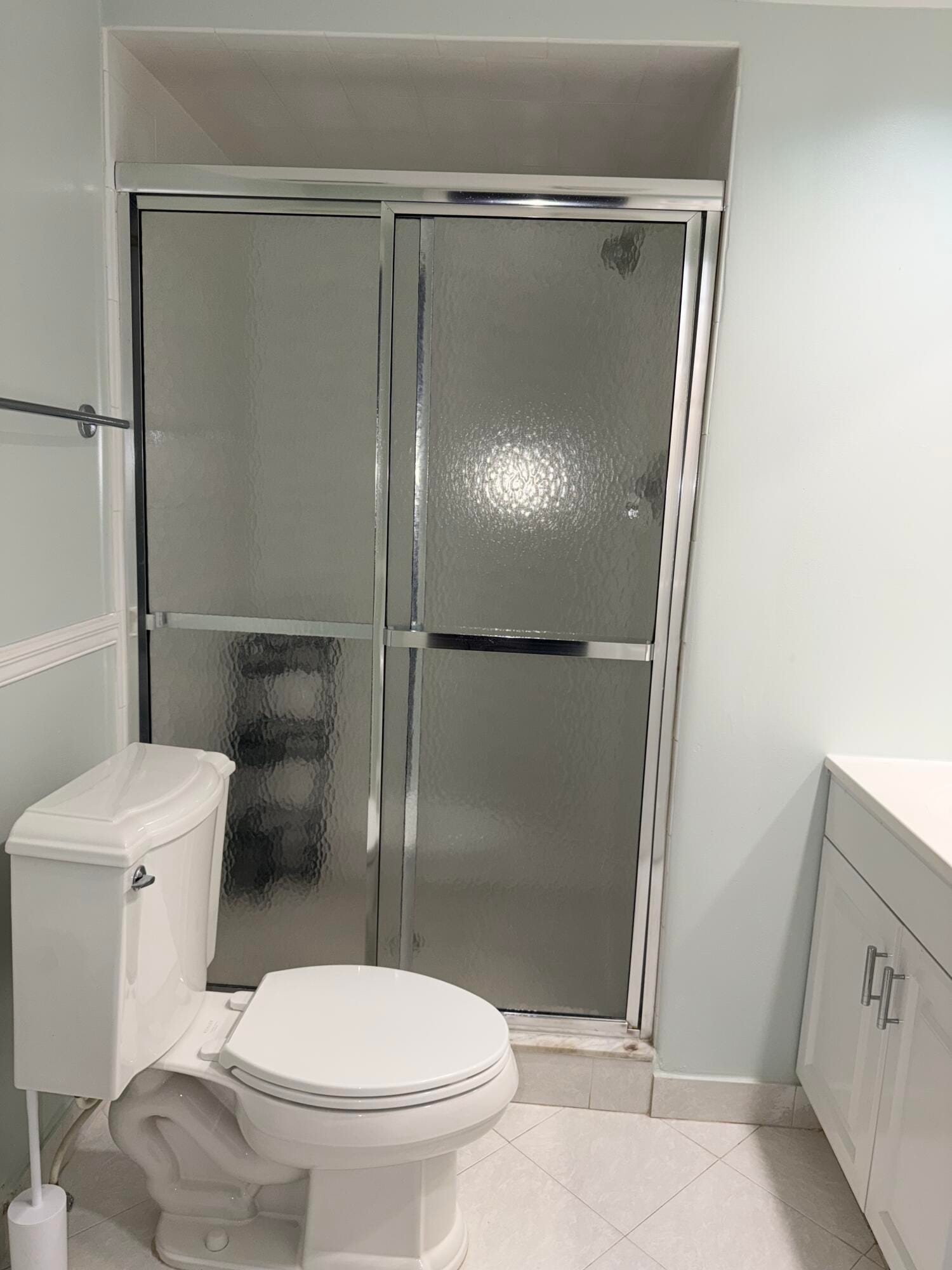 1630 Embassy Drive 104 — photo 7
