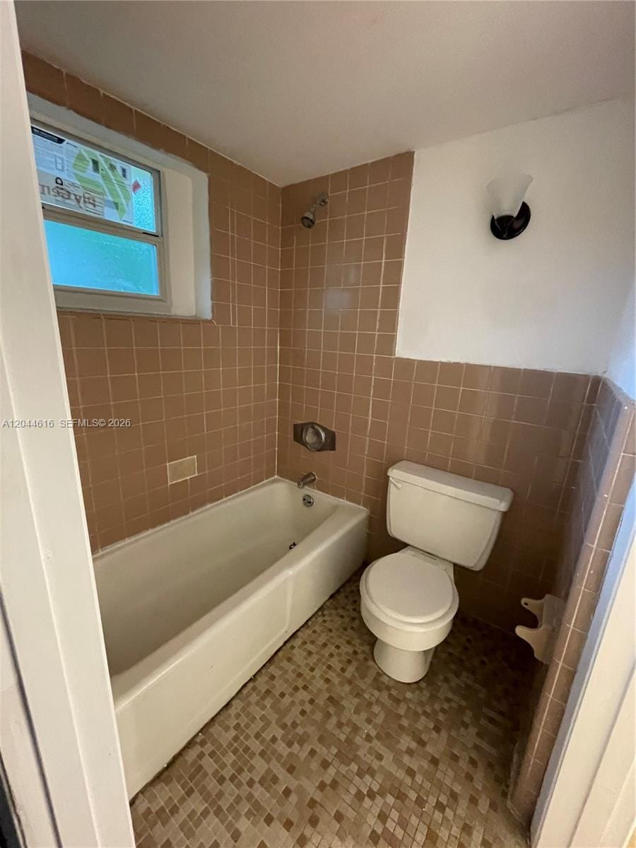 7841 Dunham Boulevard 6, Miami, FL 33138 photo 10